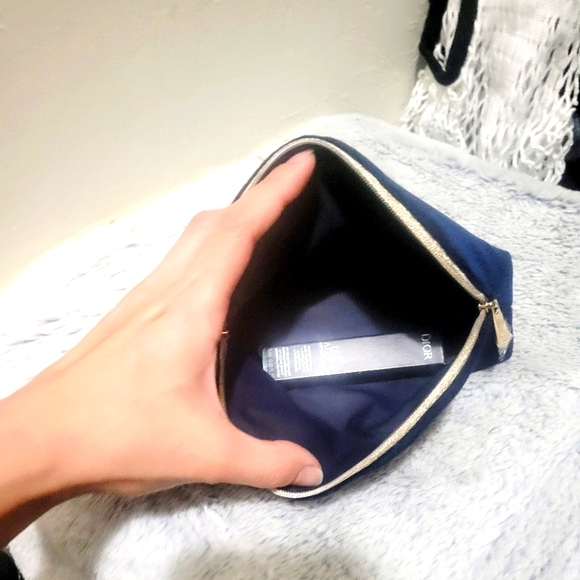 CHRISTIAN DIOR COSMETIC POUCH WITH LIPGLOSS - Picture 2 of 7